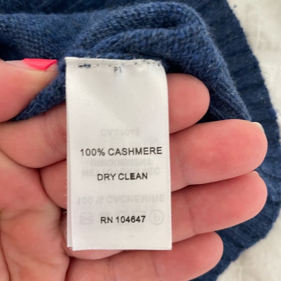 Saffron blue cashmere sweater - Picture 6 of 6